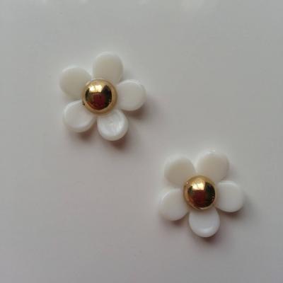lot de 2 fleurs en resine blanche et dorée 20mm