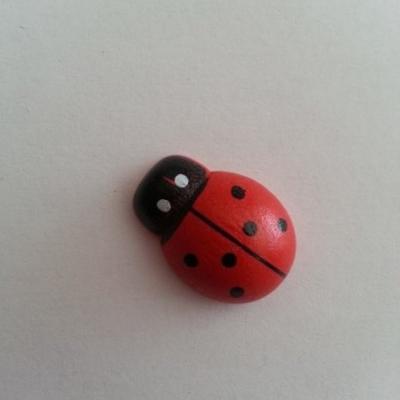 coccinelle en bois rouge et noir 25*18mm