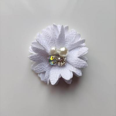 Fleur tissu crépé perle et strass 50mm blanc