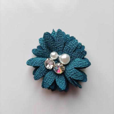 Fleur tissu crépé perle et strass 50mm bleu vert