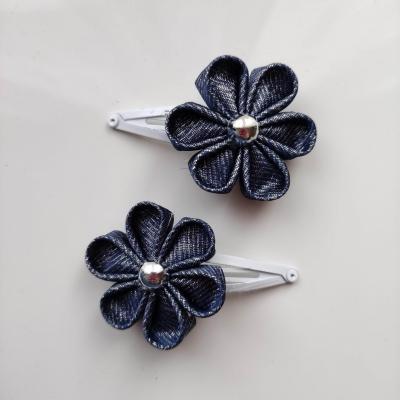 lot de 2 barrettes clic clac fleurs imitation jean B117