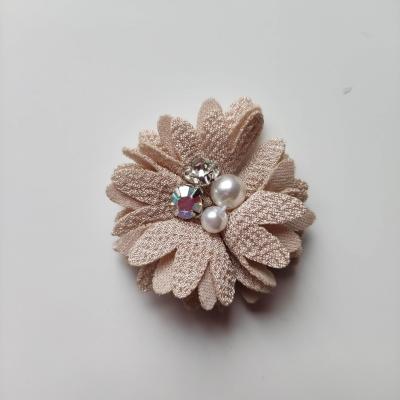 Fleur tissu crépé perle et strass 50mm beige