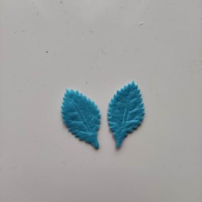 Lot de 2  feuilles arbre en  feutrine  31*18mm bleu