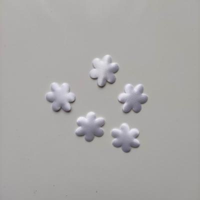 lot de 5 petites  fleurs satin 20mm blanc