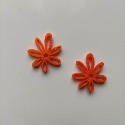 lot de 2 fleurs   en feutrine  30 mm orange foncé (1)