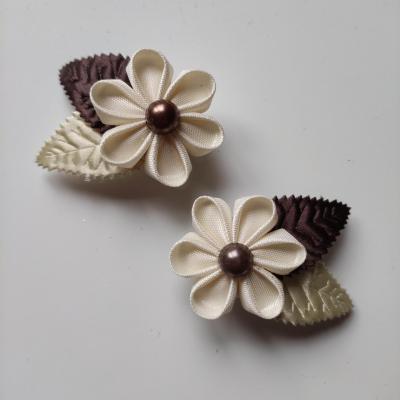 Lot de 2 barrettes clic clac fleur satin et feuilles ivoire et marron B085