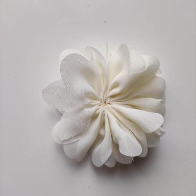fleur en tissu mousseline ivoire  70mm