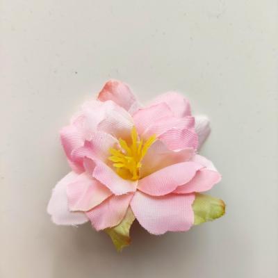 fleur  en tissu rose clair 50mm