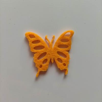 papillon  en feutrine orange 45*45mm