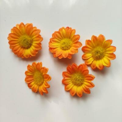 lot de 5 fleurs marguerite en tissu orange 30mm