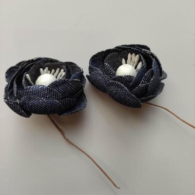 lot de 2 fleurs en jean pistils sur tige bleu marine 40mm