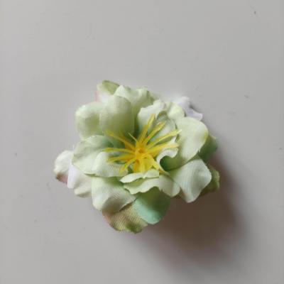 fleur  en tissu verte   50mm