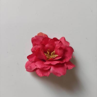 fleur  en tissu rouge   50mm