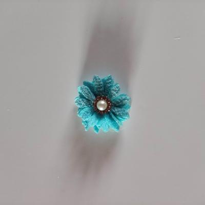petite fleur en tissu 25mm avec centre perle strass bleu turquoise