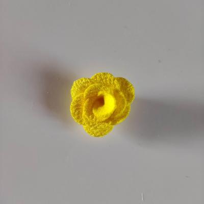 petite fleur en tissu 25mm jaune