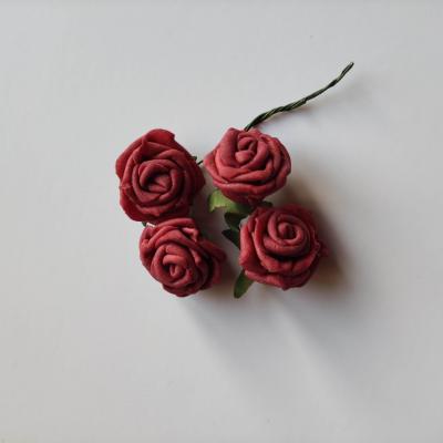 lot de 4 roses en mousse bordeaux 30mm sur tige