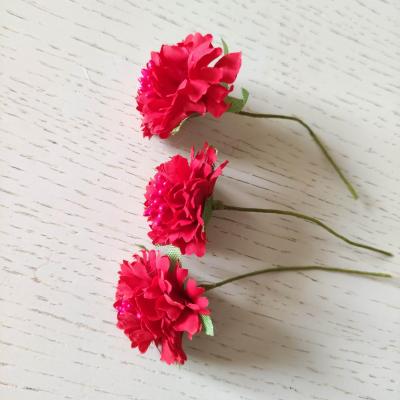 lot de 3 fleurs artificielles en tissu et pistils rouge