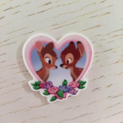 cabochon en resine plat faon bambi coeur 36*36mm