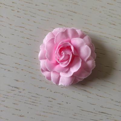 fleur en tissu rose de 45 mm