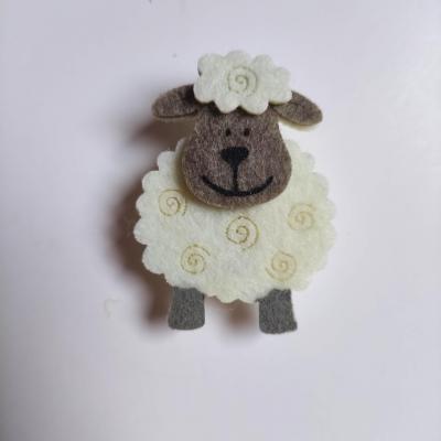 mouton en feutrine 4*5cm ivoire
