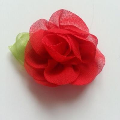 Fleur en mousseline avec feuille  50mm rouge