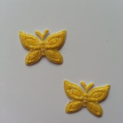 Lot de 2 papillons  paillettes jaune  en tissu 23*18mm