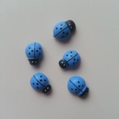 Lot de 5 coccinelles en bois  12x8mm bleu