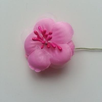 Fleur en tissu et pistils sur tige 5cm rose fuchsia
