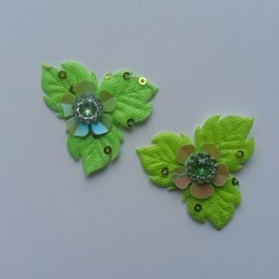 Lot de 2 appliques fleurs avec strass  40mm vert