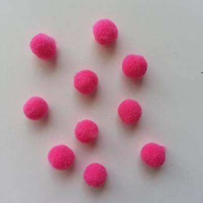 Lot de 10 petits pompons  8mm rose fuchsia