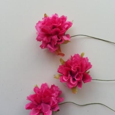 lot de 3 fleurs en tissu et pistils sur tige 40mm rose fuchsia