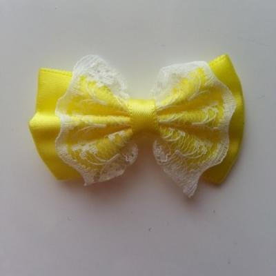 Noeud satin et dentelle   55*35 mm jaune