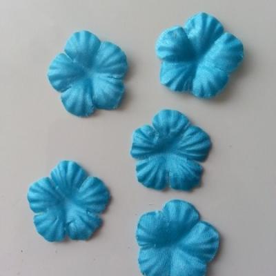 Lot de 5 fleurs en tissu  30mm bleu turquoise