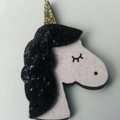 applique licorne pailletée  60mm blanc et noir