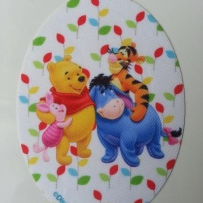 écusson patch   winnie l'ourson   à repasser  ou à coudre 80*110mm