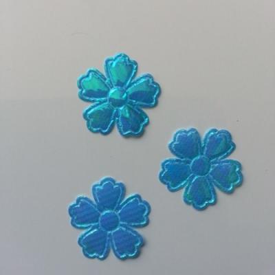 Lot de 3 fleurs  en tissu irisé    22mm bleu