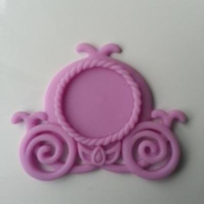 support pour cabochon 25mm en résine dos plat   carrosse princesse mauve