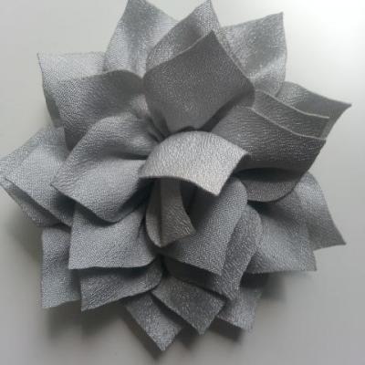 fleur en tissu gris 70mm