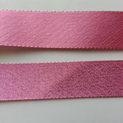 un mètre de ruban polyester rose satiné et  irisé  25mm