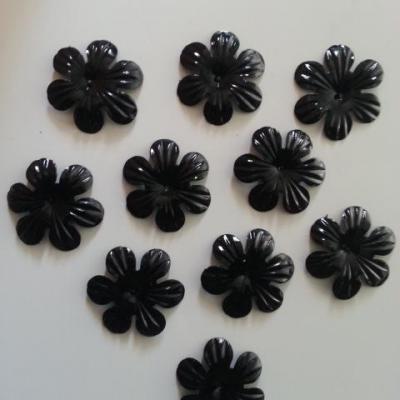 lot de 10  fleurs 35mm noir   à reflets en plastique