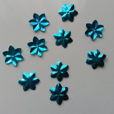 Lot de 10 sequins fleurs 15 mm bleu turquoise