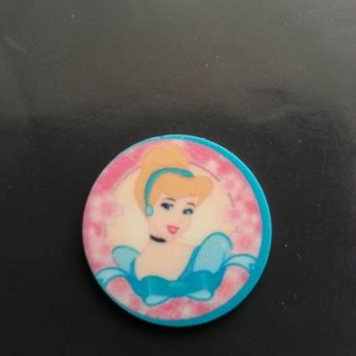 princesse cendrillon 25*25mm cabochon rond en résine plat