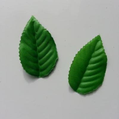 Lot de 2  feuilles de rose artificielles vertes  55*35mm