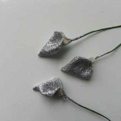 Lot de 3 fleurs arum  pailletés sur tige  10 cm argent