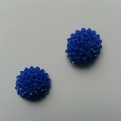 Lot de 2 fleurs en résine  15 mm bleu royal