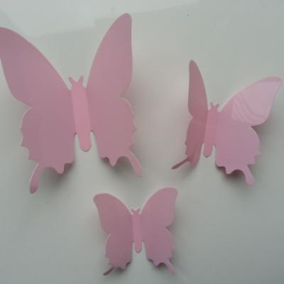 Moyen  papillon  3D  en plastique 8*7 cm rose