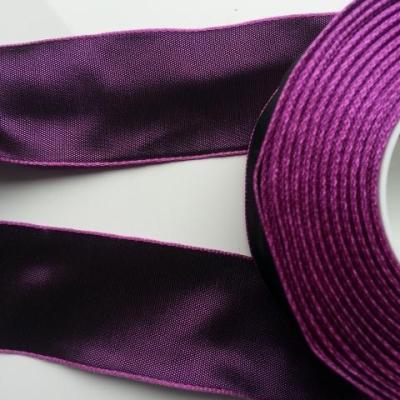 un mètre de ruban polyester violet reflets mauve    40mm