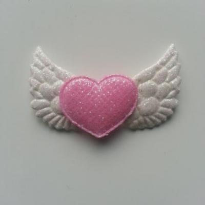 applique ailes d'ange blanches pailletées et coeur rose 50*25mm