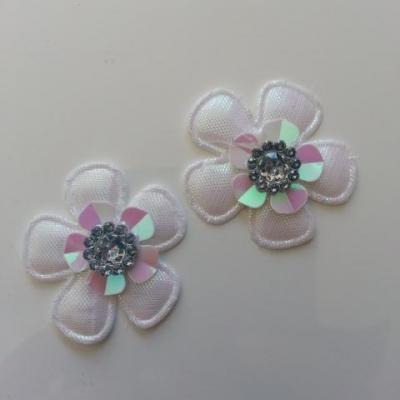 Lot de 2 appliques fleurs avec strass  35mm blanc