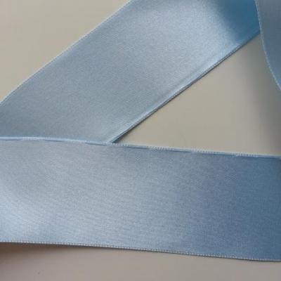 1 metre de ruban  de satin double face bleu  ciel 50 mm